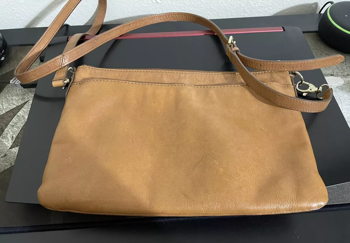 Fossil purse sales issue no 1954