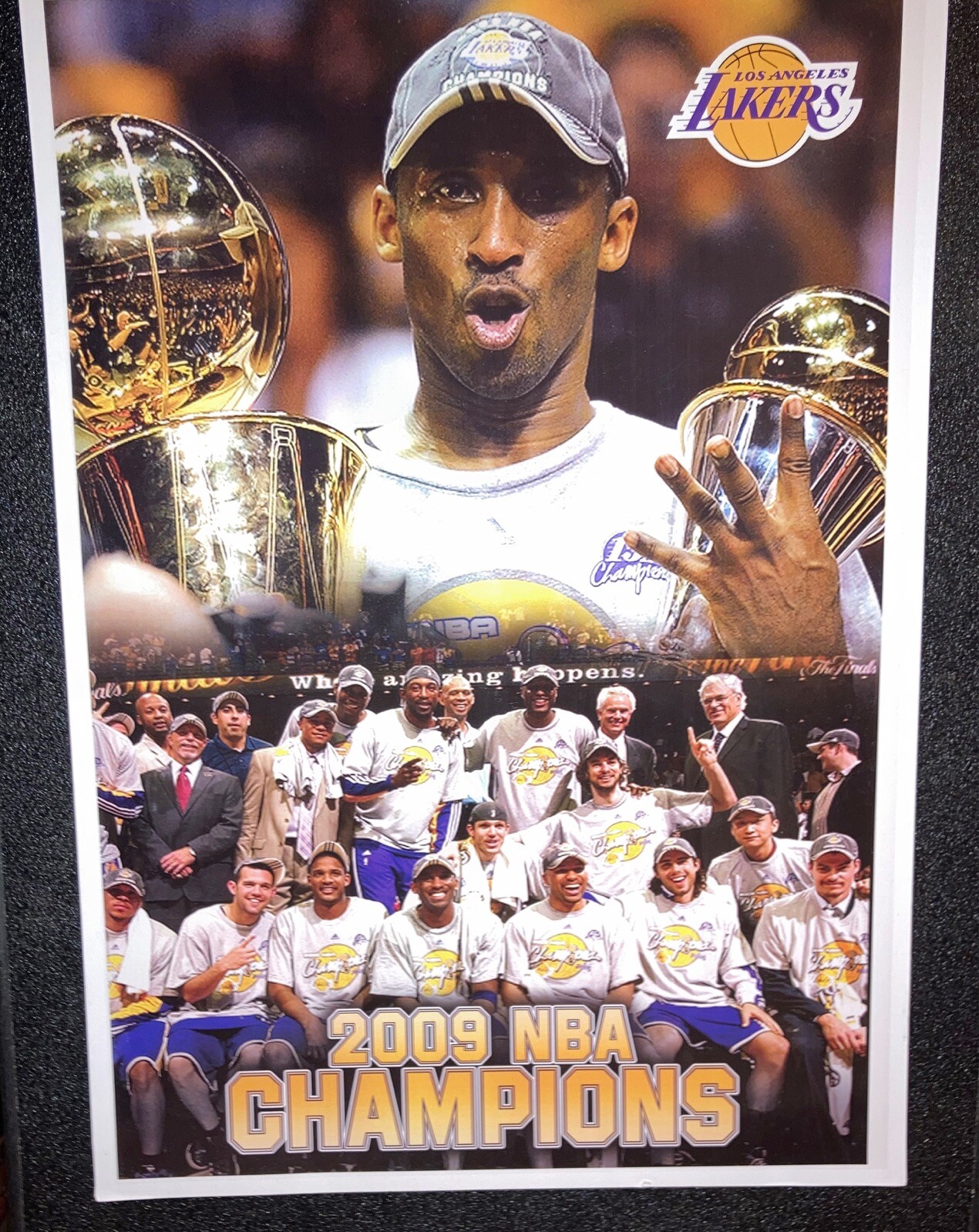 POSTER Kobe Bryant (LOT 2 POSTERS) Los Angeles Lakers 2009 NBA Champions 14X20