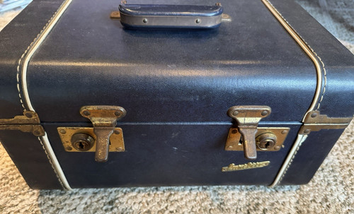 Car-Lite Vintage Hard Vanity Case Navy Blue Lock Key Brass Hardware
