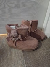 Girls Lilaistair Pink Bow Faux Fur Lined Toddler Boots Size 8