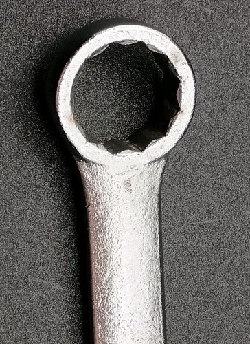 Craftsman 7/8" Combination Wench 12 Point SAE -V- 44703 - Picture 6 of 6