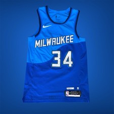 Giannis Antetokoumpo 20/2021 Milwaukee Bucks City Authentic Jersey Men 40 Nike