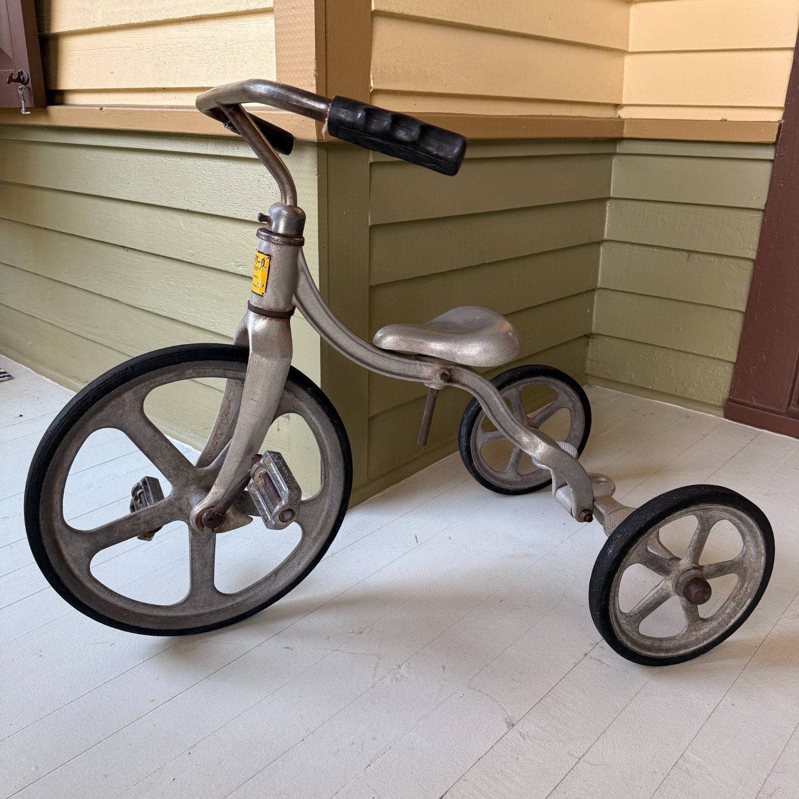 (Used) 1977 Anthony Bros Convert-O Cast Aluminum Tricycle San Marcos CA AB-757 (289.88 USD) (Used) 1977 Anthony Bros Convert-O Cast Aluminum Tricycle San Marcos CA AB-757 (289.88 USD)