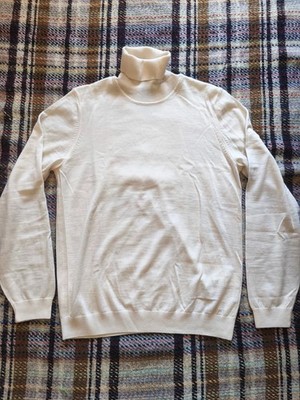 Boss Finest Italian Yarn Roll Neck Jumper Size L Ivory Wool