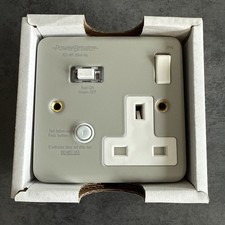 Powerbreaker K21MPAAN-C RCD Single Socket Passive METALCLAD Switched 30mA