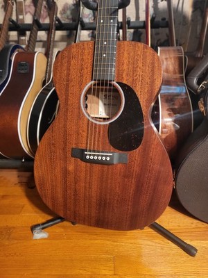 Martin 000-10E Acoustic Electric Guitar
