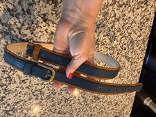 Ellen Tracy Large Genuine Leather Women's Blue/ Camel Belt Classic Boho Vtg