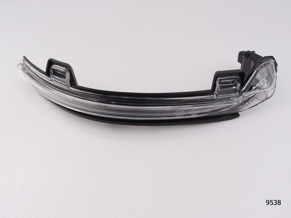 22-24 OEM MERCEDES C W206 GLC X254 EQE V295 TURN SIGNAL LENS  