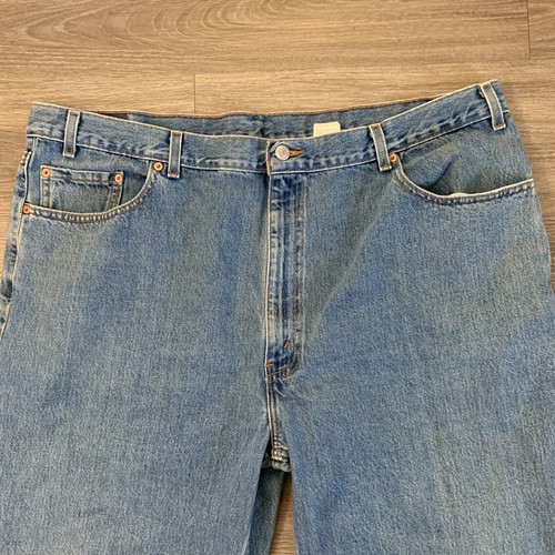Jeans vintage Levi's 550 da uomo 46x30 vestibilità rilassata dritti lavaggio medio made in USA - Foto 6 di 14