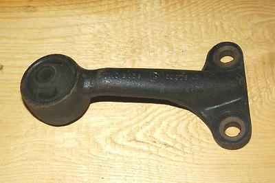 Triumph Halter Getriebehalter Motorhalter Gusseisen mit Metalastik Gummi TKC3639