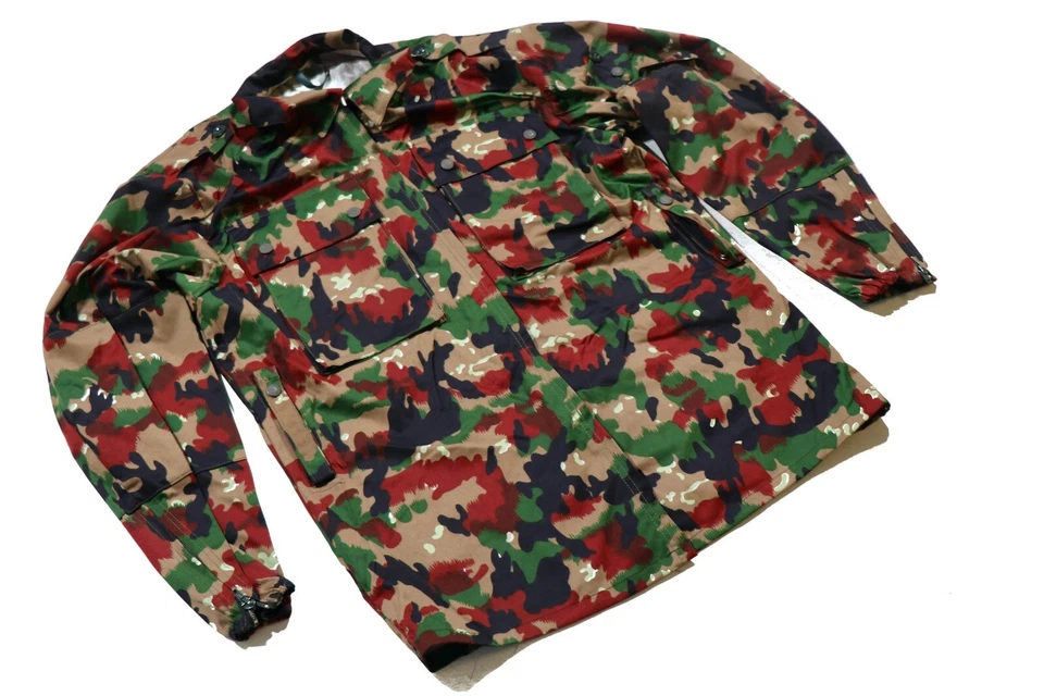 Ejército Suizo M83 Alpenflage Chaqueta de Campo Militar Camuflaje Uniforme M70 TAZ Foto 3 de 4