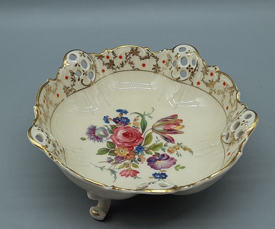 Rosenthal Kronach Schale Moliére 17 cm Blumendekor auf Füßen Moliere elfenbein