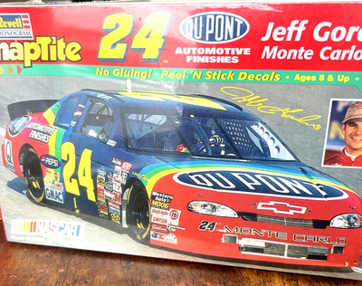#ad RARE Revell Snap Tite #24 Jeff Gordon#x27;s Monte Carlo DuPont Model Car 1:32 sealed $30.00