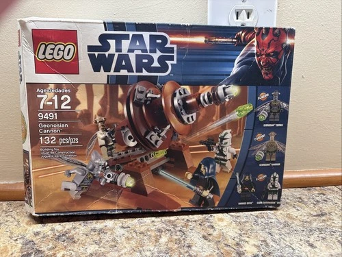 LEGO Star Wars the Clone Wars Geonosian Zombie and Warrior Set 9491