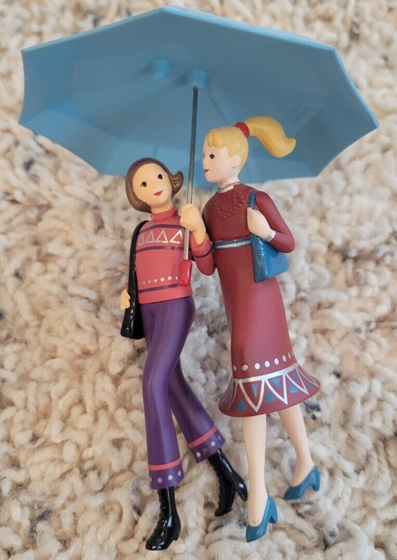 2005 Hallmark Keepsake Sisters Ornament