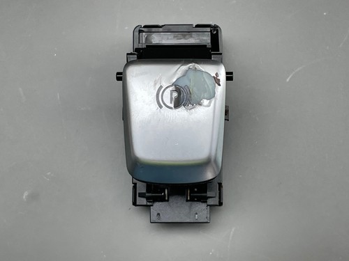 Original Mercedes C-Klasse W205 C205 Parkbremse Handbremsenknopf A2059051516