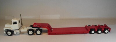 Conrad 1/50 Nr. 3612 Mack Tieflader-Sattelzug rot/weiß OVP #8333