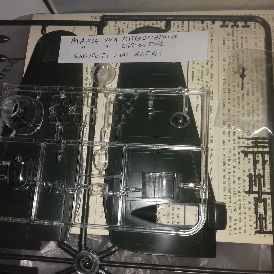 HEINKEL 111 H6 KIT ITALERI 121 1/72 BOMBARDIERE LUFTWAFFE - Immagine 3 di 4