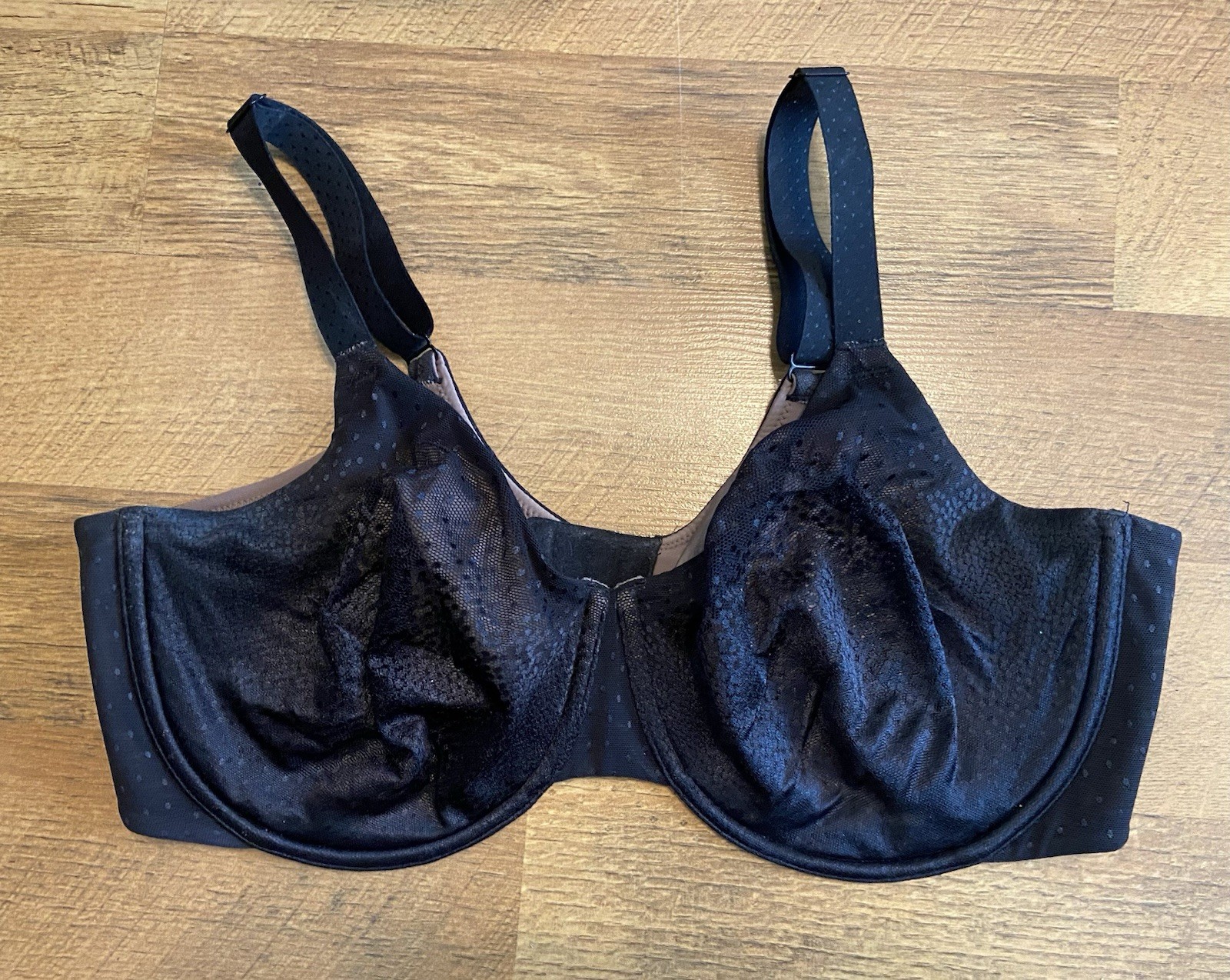 NWOT Wacoal  855303 Back Appeal Underwire Back Smoothing Bra Black Sz 40DD
