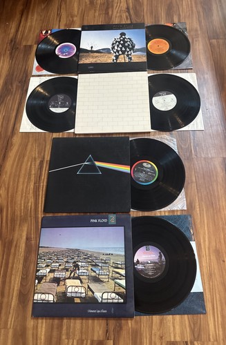 PINK FLOYD LP RECORD COLLECTION (4) THE WALL, DARK SIDE OF THE MOON & More
