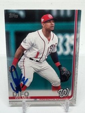 2019 Topps - Wilmer Difo #342 SIGNED