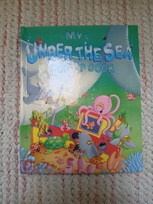 UNDER THE SEA. Pop Up Book. Buch. Bumble Bee Books. 2001. USA. Englisch.