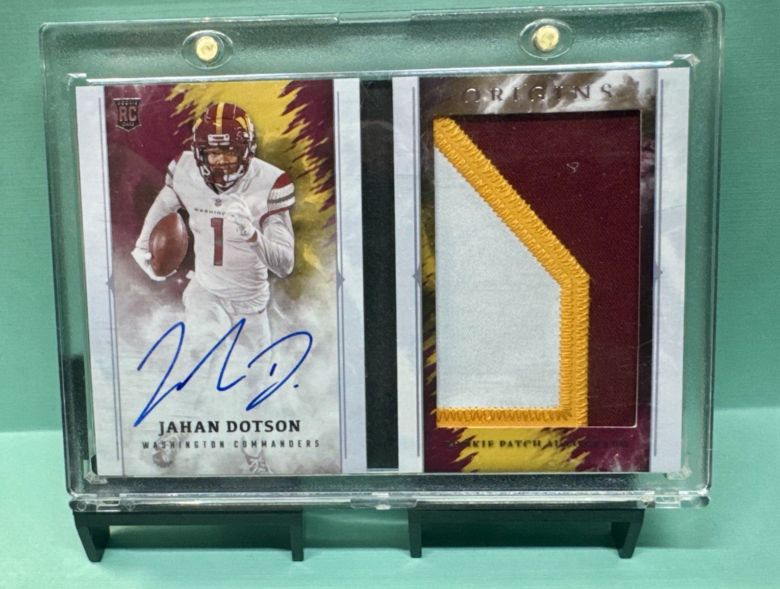 Jahan Dotson Panini National Treasures Rookie Treasures Autograph Relic #JDO Base