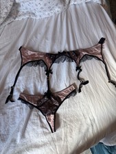 Agent Provocateur Sammi Thong And Suspenders, Size 2