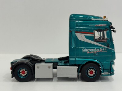 WSI truck models, DAF XF SPACE CAB 4X2 ,SCHAVEMAKER & ZN
