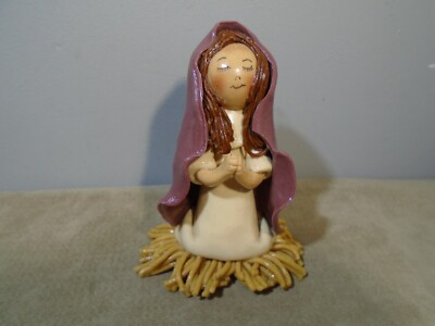 VINTAGE HANDMADE SHELLACKED SALT DOUGH KNEELING PRAYING GIRL 3.75  FIGURE ORNAME
