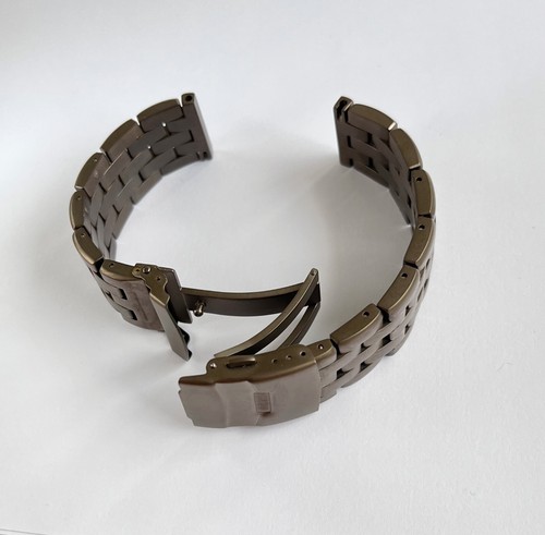 NUOVO Orologio Bracciale 24mm GRIGIO SCURO Grigio Spazzolato Solido Acciaio Inox Doppia Serratura - Foto 4 di 10