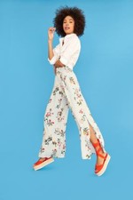 Forever 21 Light Blue Stripe Floral Wide-Leg Pants Medium M