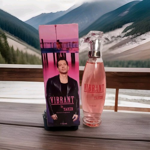 Vibrant Eau De Parfum Spray For Women 110ml By Yahir - 第 1/1 張圖片