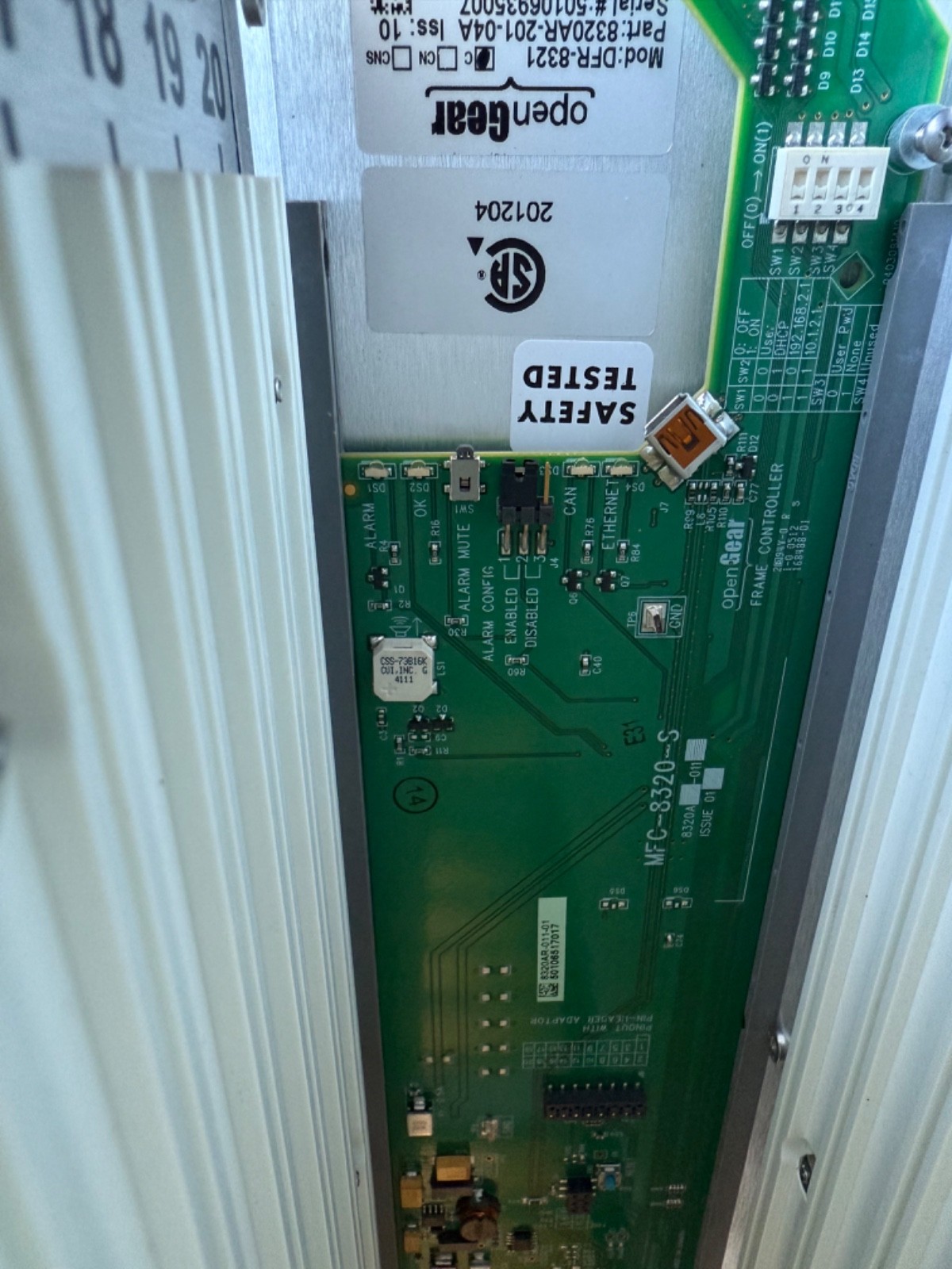 OpenGear DFR-8321 Rackmount Module Frame With PSU and Controller