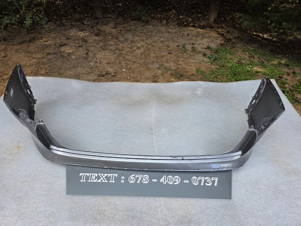 2025 KIA K4 EX / LX / LXS PAINEL DE TAMPA DE PARA-CHOQUE TRASEIRO FABRICANTE DE EQUIPAMENTO ORIGINAL 86611-GG000 sem frete  - Imagem 2 de 4