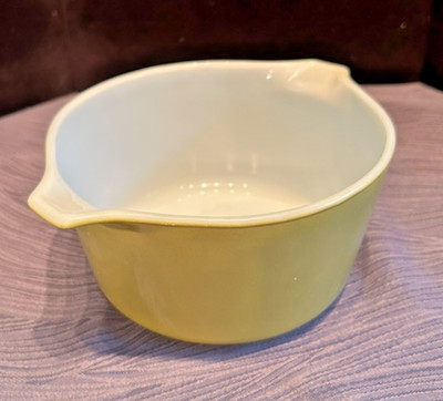 Pyrex 473 Olive 1 Qt Casserole Dish No Lid Milk Glass USA