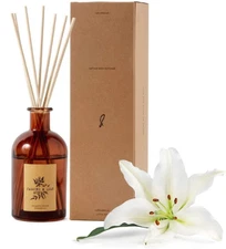 Difusor de varillas 5.75 oz aroma lirio y jazmín con aceite natural y 8 varillas