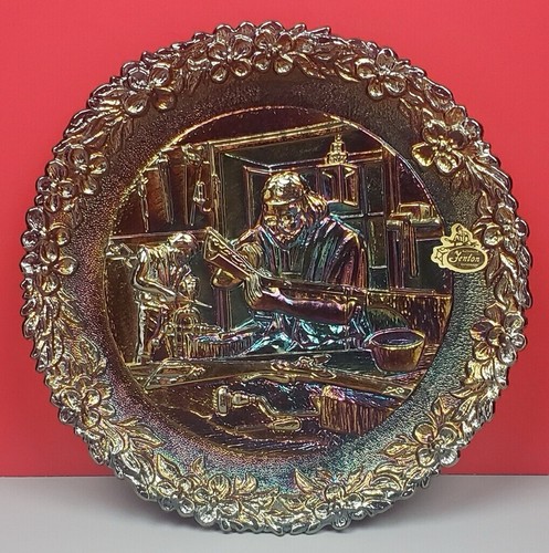 Vtg 1976 Fenton Carnival Glass Plate The Gunsmith No 7 Series #9176 "no Stand" - Picture 2 of 6
