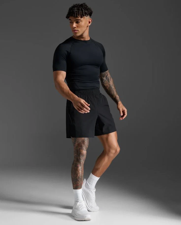 2XU Mens Compression Short Sleeve Top – Black/Black - Image 4 of 4