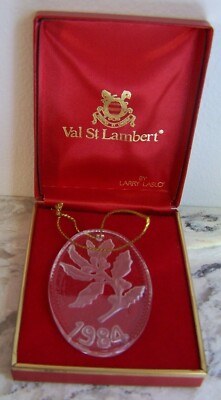 Val Saint Lambert 1984 Full Lead Crystal Holly Ornament ~ Belgium 