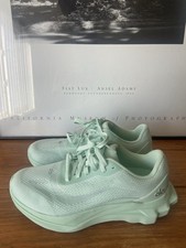 Alo Runner Mint Green Mesh Low Top Sneaker Lace Up Activewear A0590U
