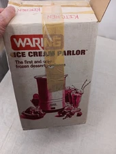 Waring CF520-1 White Vintage Ice Cream Parlor Machine (see discription) New