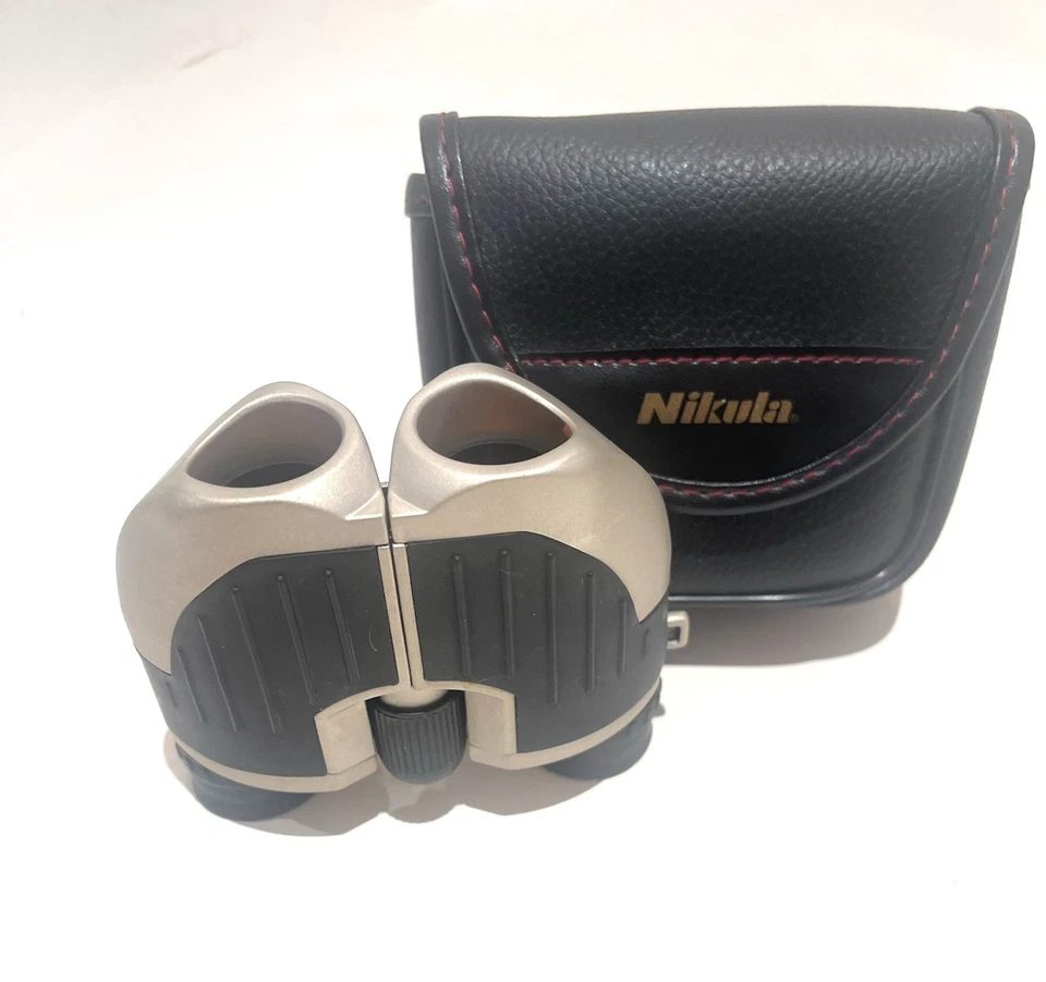 NIKULA COPACT POCKET BINOCULAR 12 X 22 WITH CARRYING CASE. ( NEW ) - Image 2 of 4