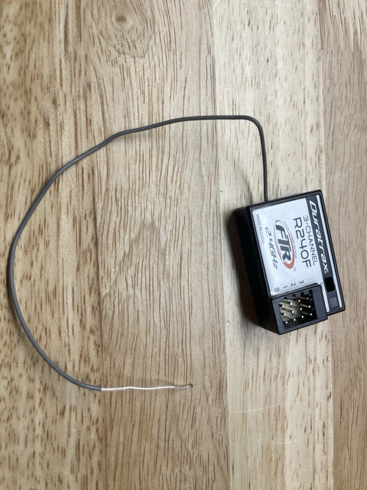 Duratrax T240F Sprint 2 Plus R240F Radio Receiver ESC Reverse 2.4ghz Futaba RTR - Image 4 of 4