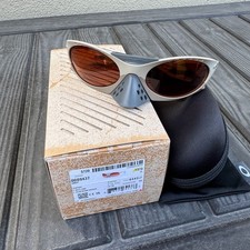 Oakley PLANTARIS Sunglasses OO9437-0263 Matte Sand W/ PRIZM Brown Gradient