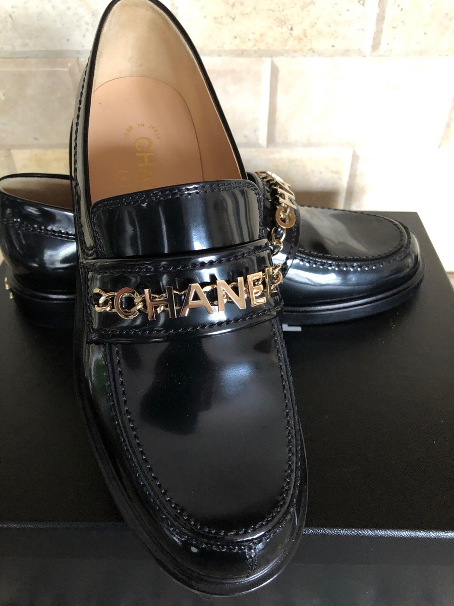 CHANEL 21S NEW TAGS CLASSIC BLACK LEATHER GOLD CC CHAIN CHANEL 21S NEW TAGS CLASSIC BLACK LEATHER GOLD CC CHAIN