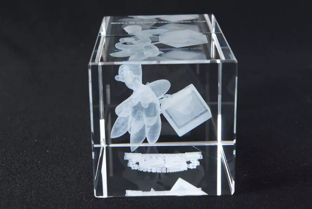 ソニック20周年記念クリスタルキューブ ソニック Sonic 20th