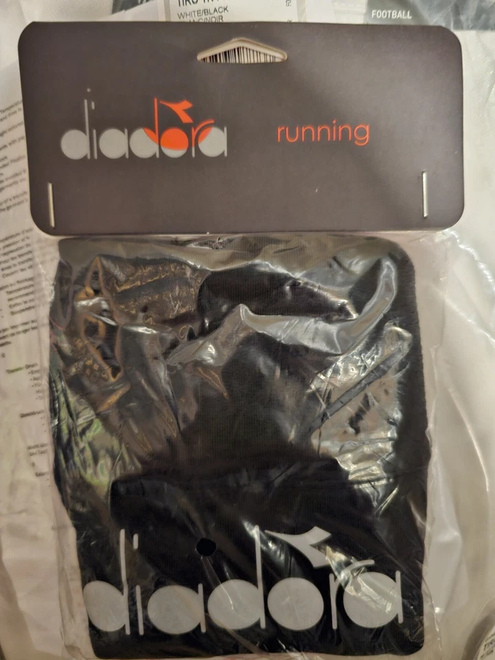 Gorro Diadora LOGO Reflectante Logo Negro Para Hombre L/XL Nuevo Con Etiquetas Foto 3 de 4