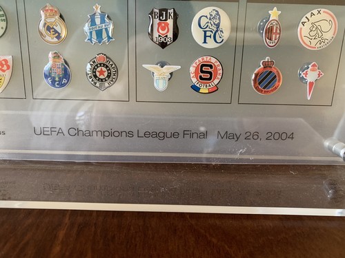 UEFA Champions league Final 2004 pins display anstecknadeln abzeichen - Bild 2 von 5