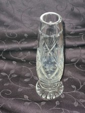 Antico vaso in vetro tagliato.